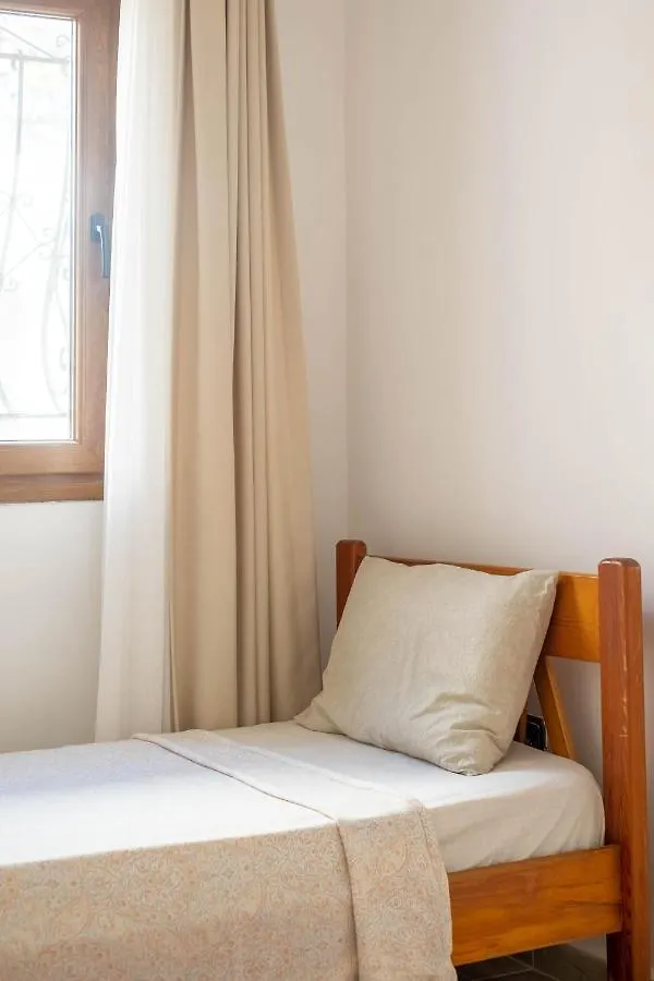 Central Stone House, 2Br, Cozy, Spacy, Terrace, Fast Wifi, Parking Bodrum Turchia
